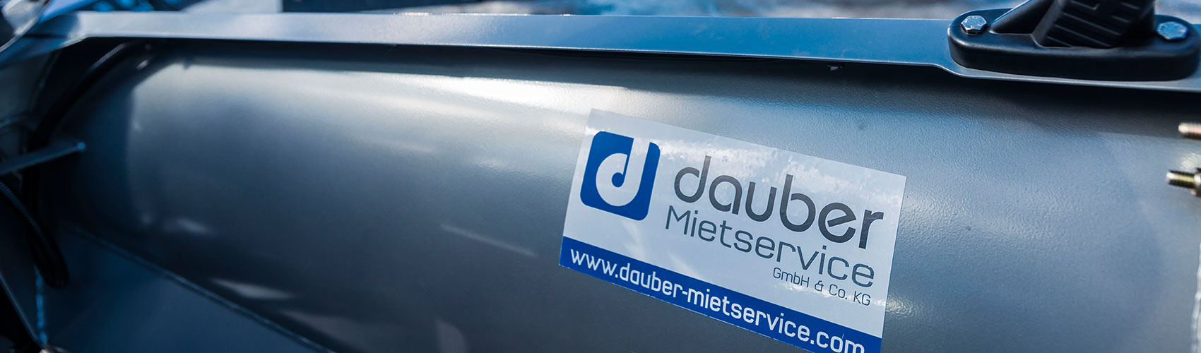 Dauber Mietservice - Ihr Winterdienst-Partner im Rhein-Main-Gebiet